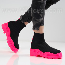 ДАМСКИ КЕЦОВЕ  - 20111 Black+Fushia