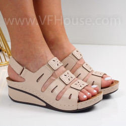 Дамски сандали на платформа-300623302 Beige