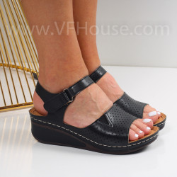 Дамски сандали на платформа-300623367 Black
