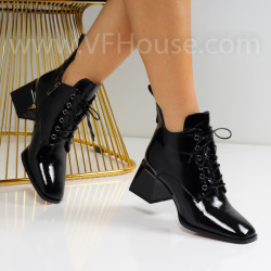 Дамски боти на ток-2510-25251000 Black