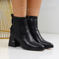 Дамски боти на ток-2510-25918559 Black