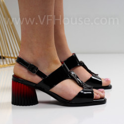 Дамски сандали на ток-068716 Black