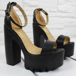 Дамски сандали на ток 0106-00218125001 Black