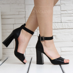 ДАМСКИ САНДАЛИ НА ТОК - B621932 BLACK