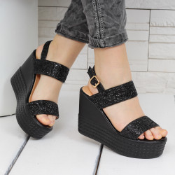 ДАМСКИ САНДАЛИ НА ПЛАТФОРМА 1704-2511927 BLACK