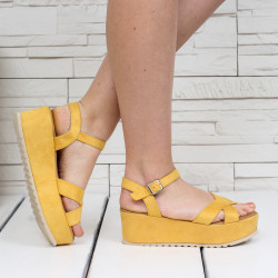ДАМСКИ САНДАЛИ НА ПЛАТФОРМА - 23041901 YELLOW