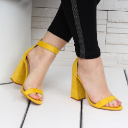 ДАМСКИ САНДАЛИ НА ТОК - 26041904 YELLOW