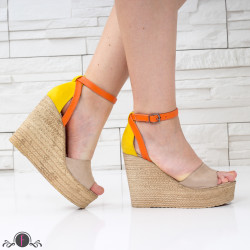 ДАМСКИ САНДАЛИ НА ПЛАТФОРМА - 01061902 BEIGE