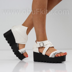 ДАМСКИ САНДАЛИ НА ПЛАТФОРМА - 2404-0072013 WHITE