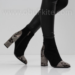 ДАМСКИ БОТИ НА ТОК - 0110-6517203940 BLACK