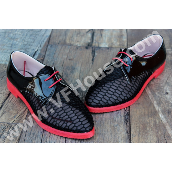 Обувки 15-0704 06 Black/Red