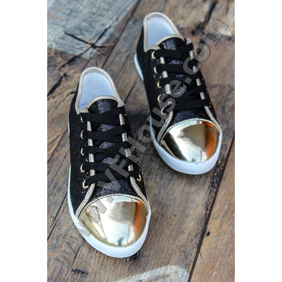 Обувки CF08-1 Black/Gold
